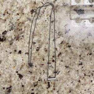 Black Kendra Scott necklace